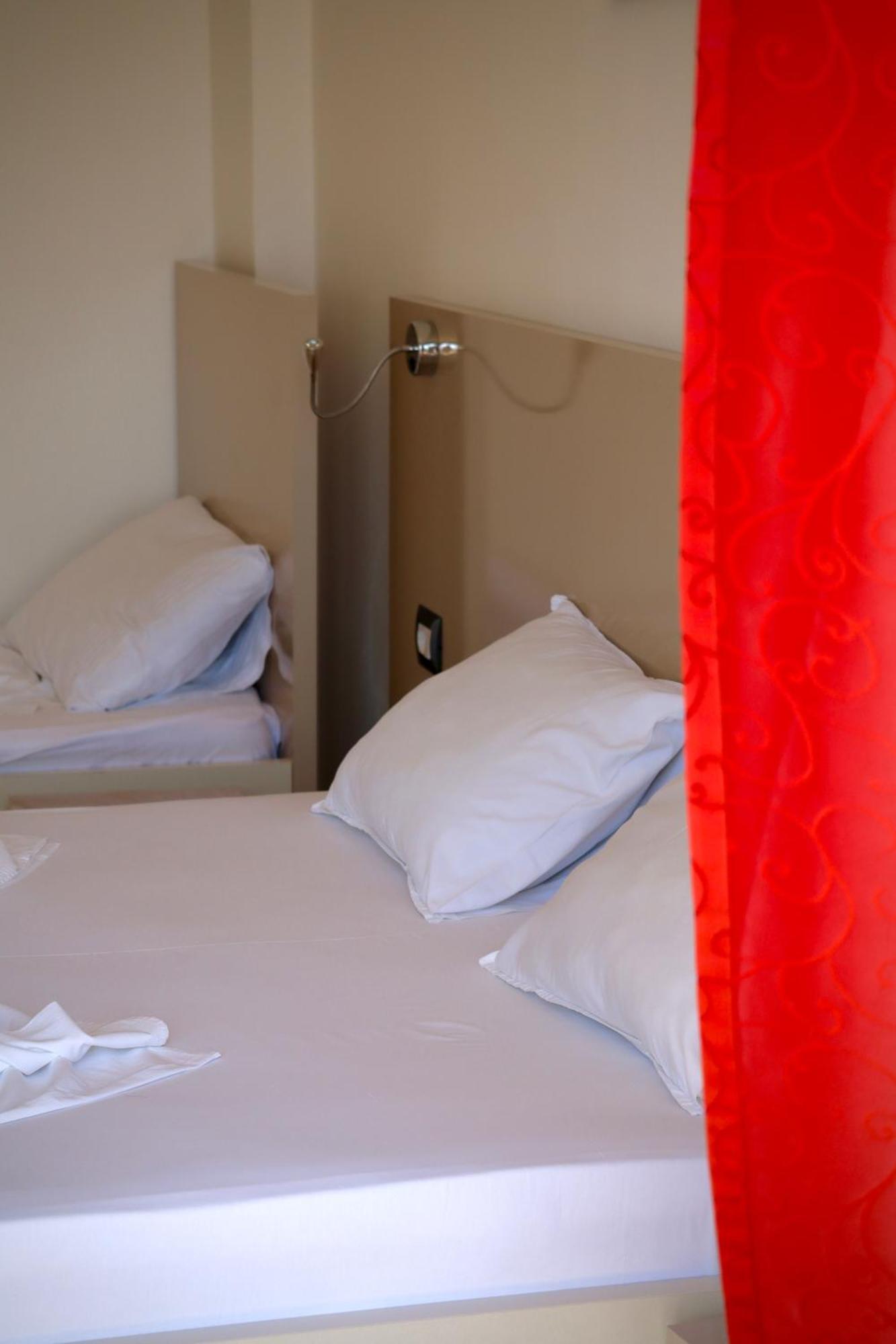 Mucobega Hotel