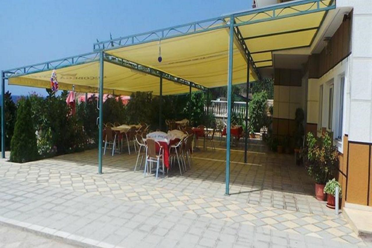 Mucobega Hotel Sarandë